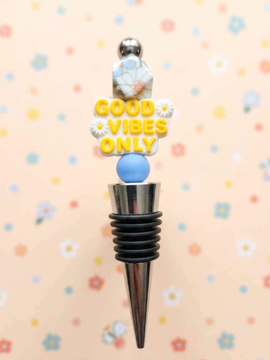 Good Vibes Only Beaded Wine Stopper, Boho Floral Bottle Stopper, Fun Retro Barware, Silicone Wine Plug, Unique Hostess Gift